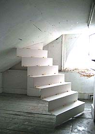Stairs (suspended)